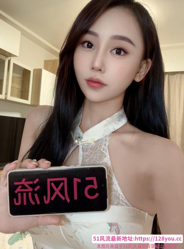 天河腿长肤白小姐姐