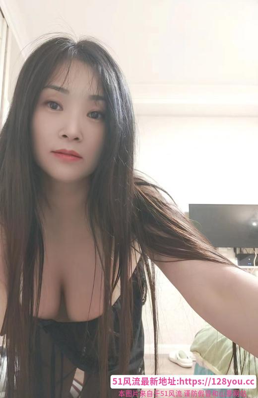 风骚大胸姐姐